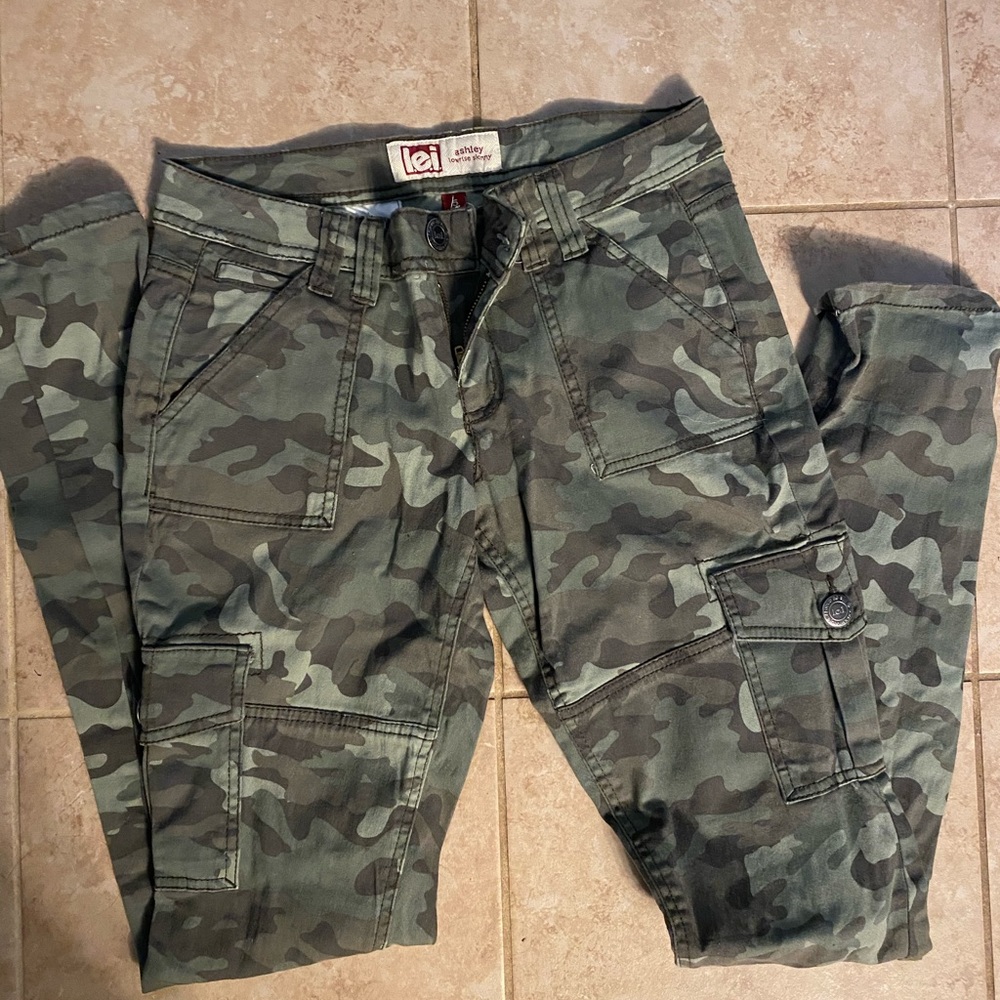Camouflage Stretchy Jeans